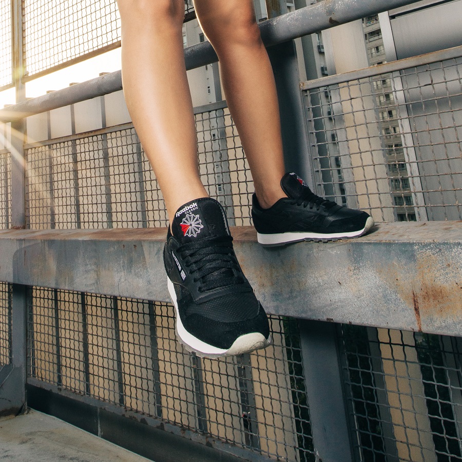 buzz_reebok_collaboration_classic_leather_1