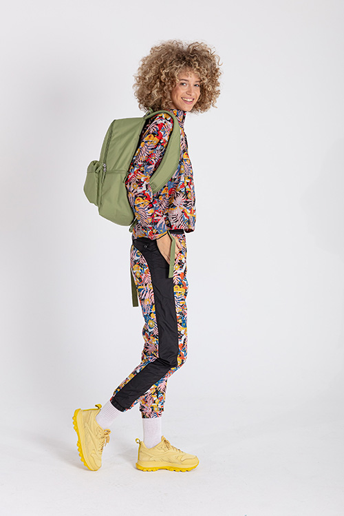 GIRL – 2 | Buzz - Online Shop