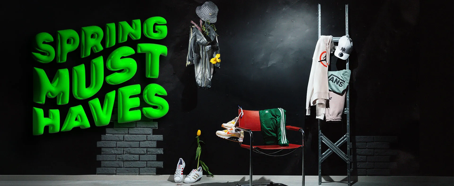 Buzz Spring Must Haves