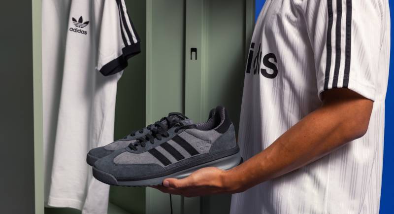 <center><b>FOOTWEAR</center></b>