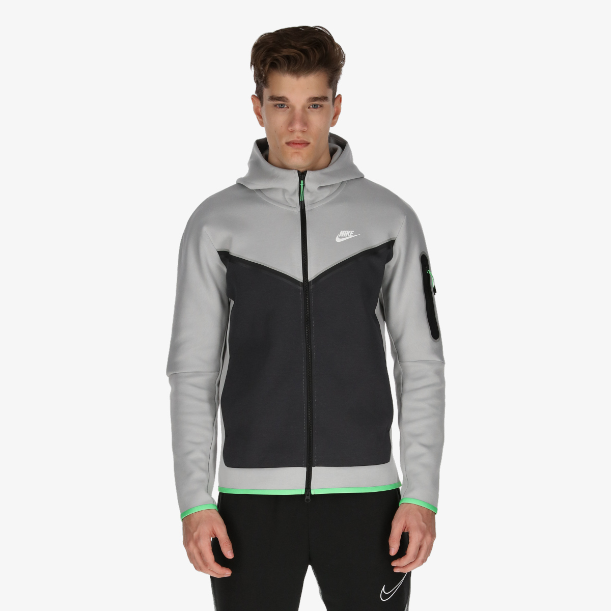 NIKE Dukserica Sportswear Tech Fleece 