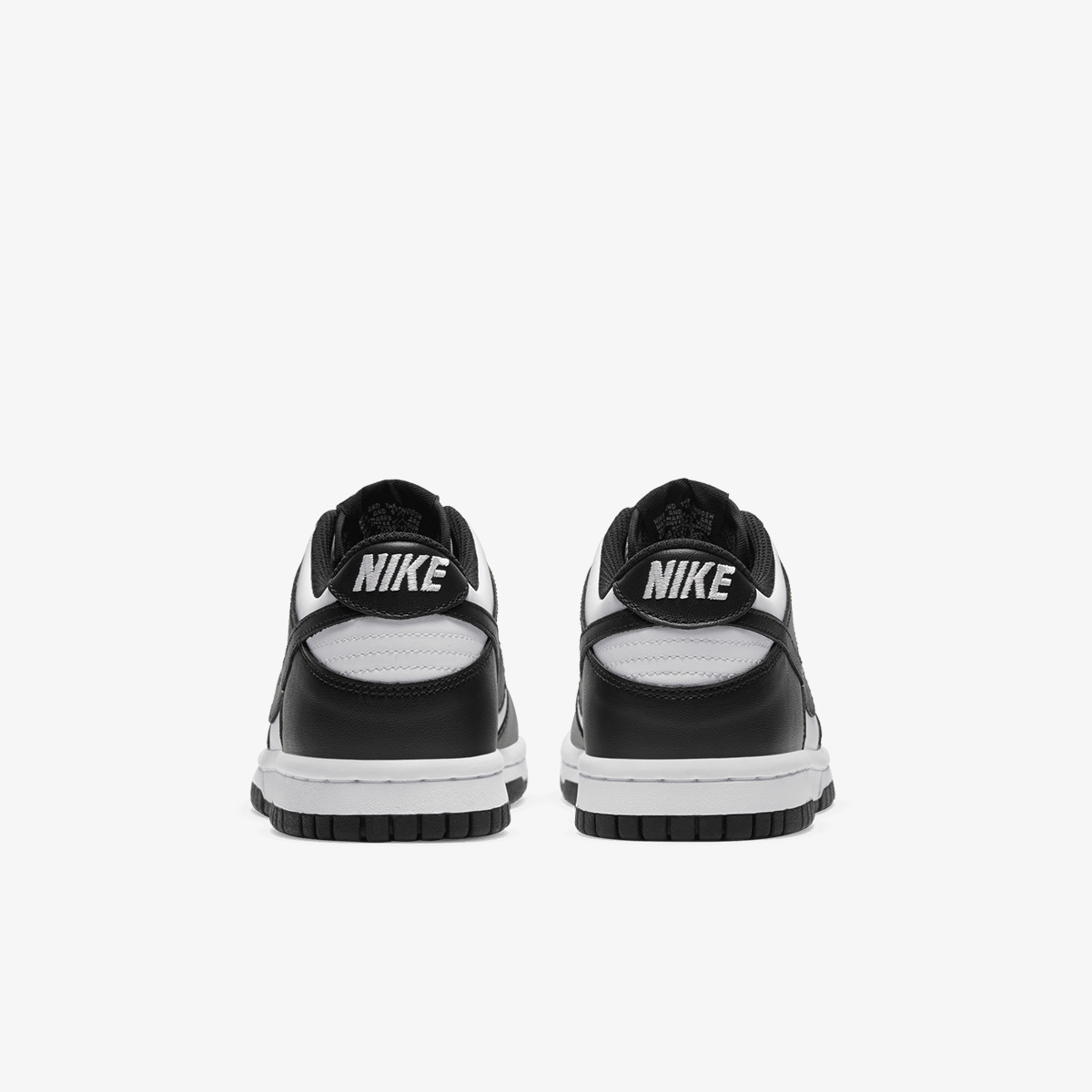 Nike dunks buzz hotsell