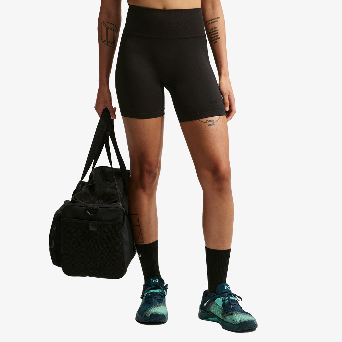 NIKE HELANKE PRO DRI-FIT SEAMLESS 5IN SHORT ZA ŽENE