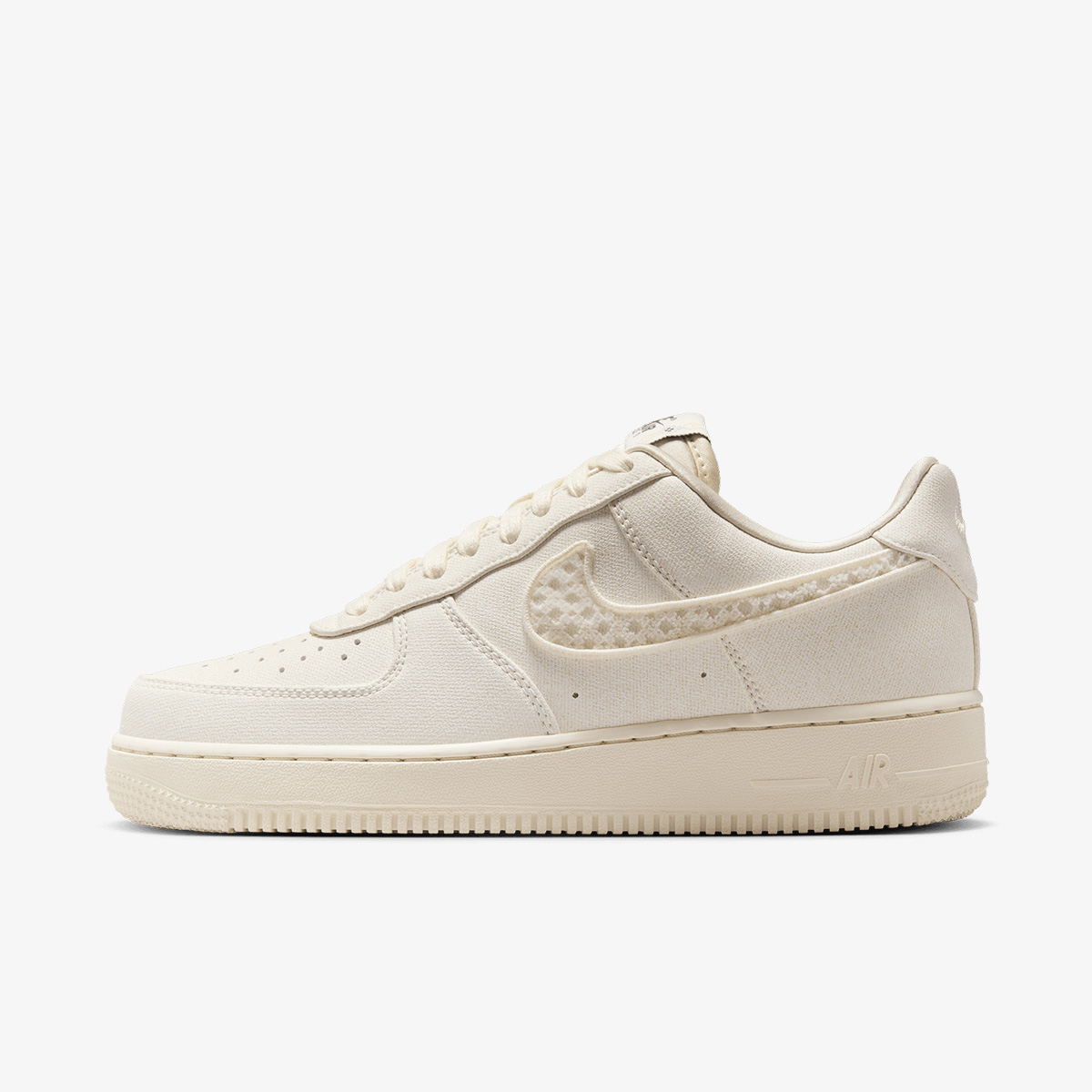 NIKE Patike WMNS AIR FORCE 1 '07 LX CN