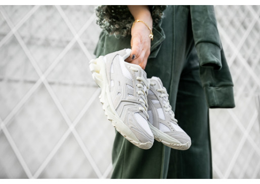 Buzz Sneaker Station Online Shop Buzz Online Shop