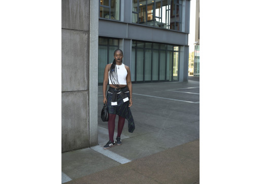 LOOK 28