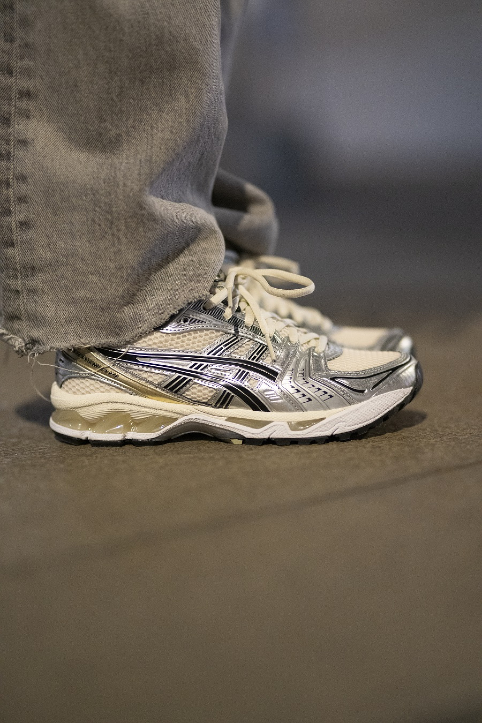 asics-gel-kayano-14-retro-dizajn-sa-savremenim-twist-om-buzz