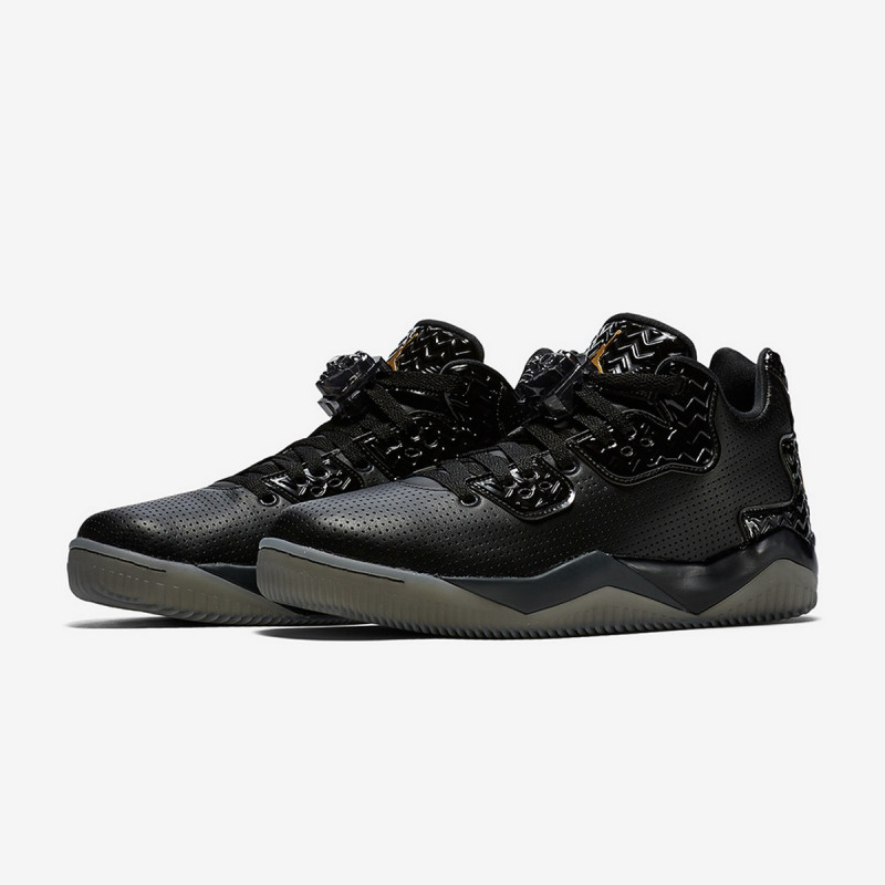 Jordan spike forty low top