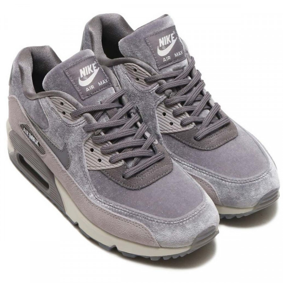 NIKE Patike WMNS AIR MAX 90 LX 