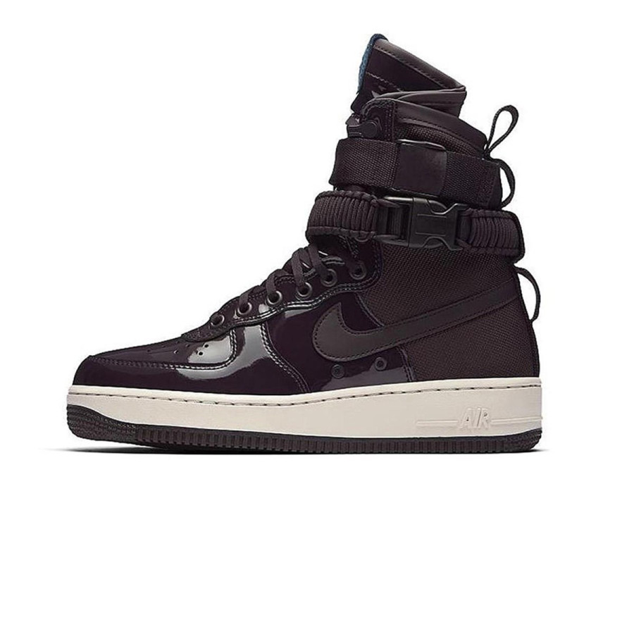 NIKE Patike W SF AF1 SE PRM 