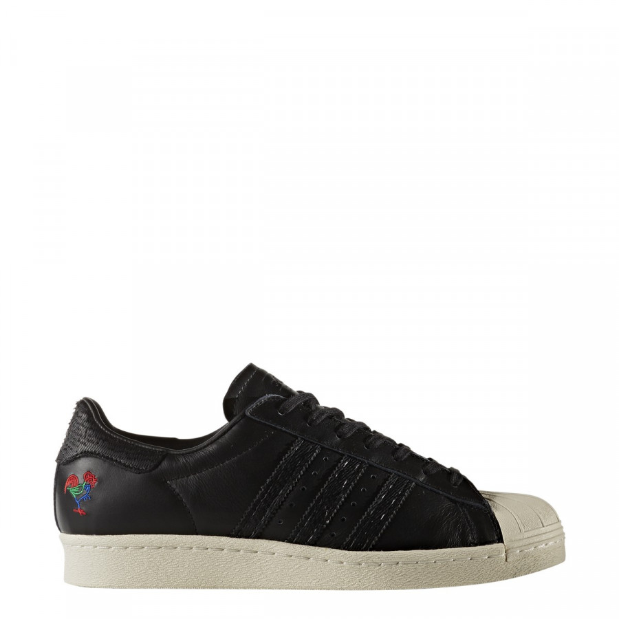 adidas superstar black with white stripes