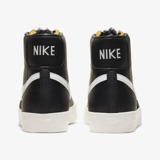 NIKE Patike Nike BLAZER MID ’77 VNTG 