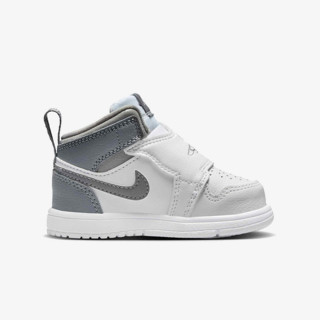 NIKE Patike Sky Jordan 1 