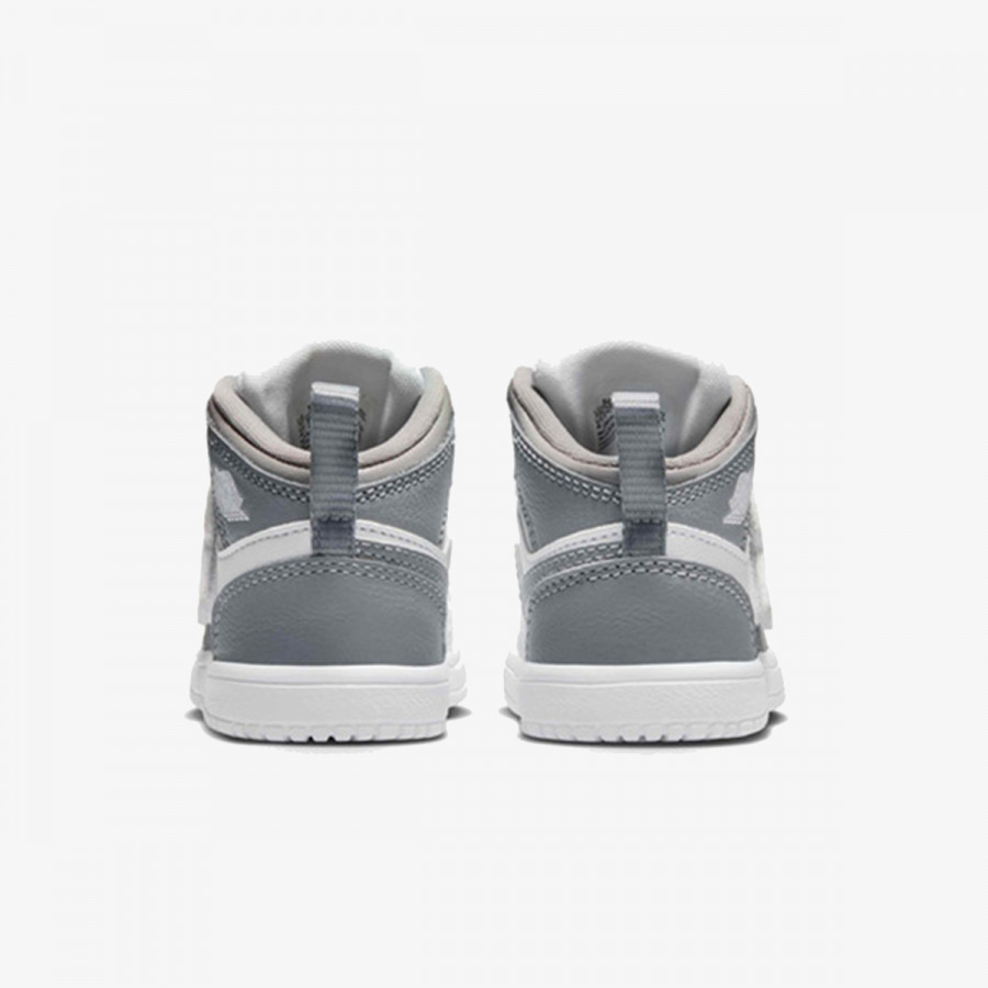 NIKE Patike Sky Jordan 1 