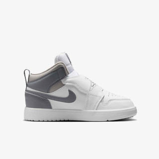 NIKE Patike SKY JORDAN 1 BP 