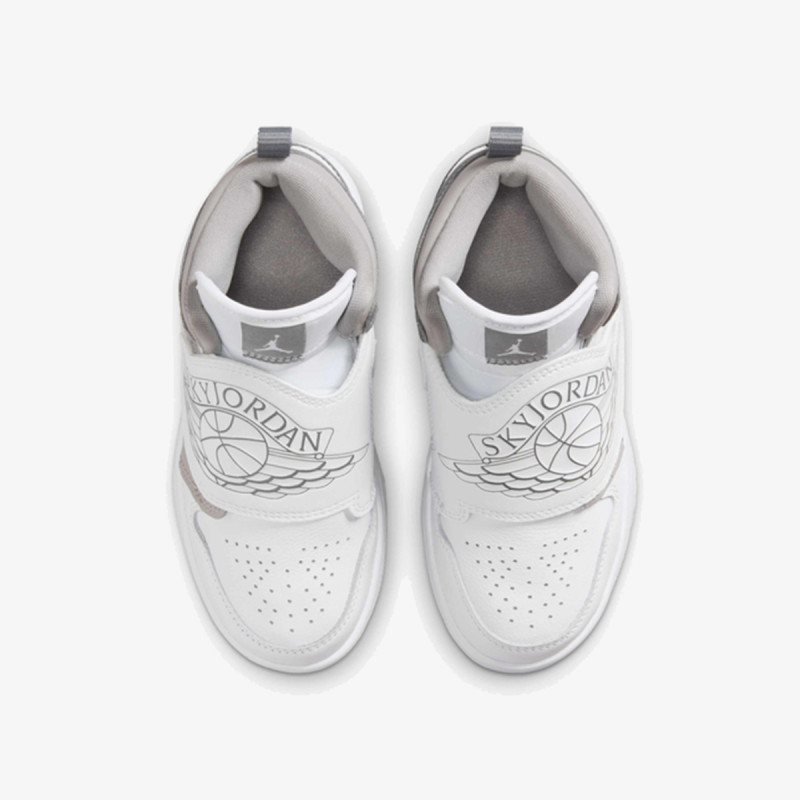NIKE Patike SKY JORDAN 1 BP 