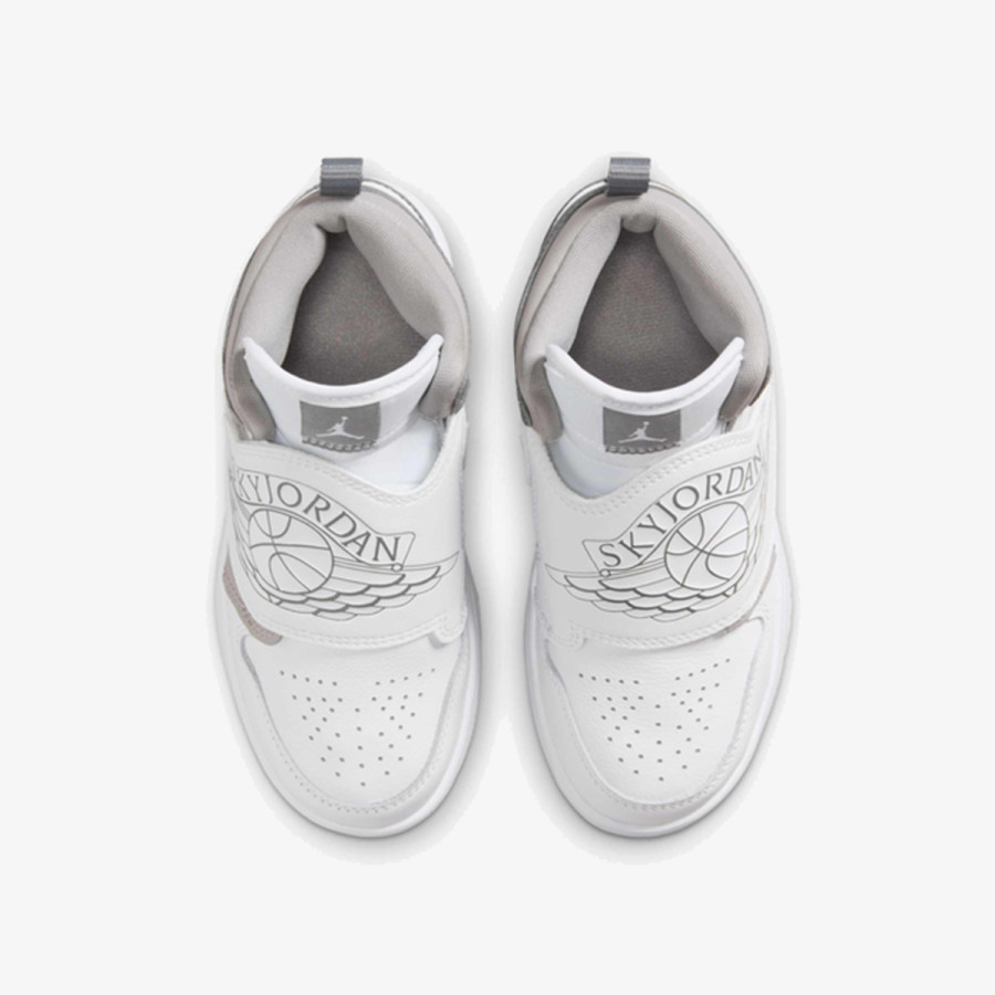 NIKE Patike SKY JORDAN 1 BP 