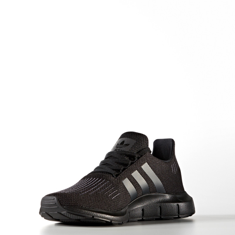 adidas Patike SWIFT RUN 