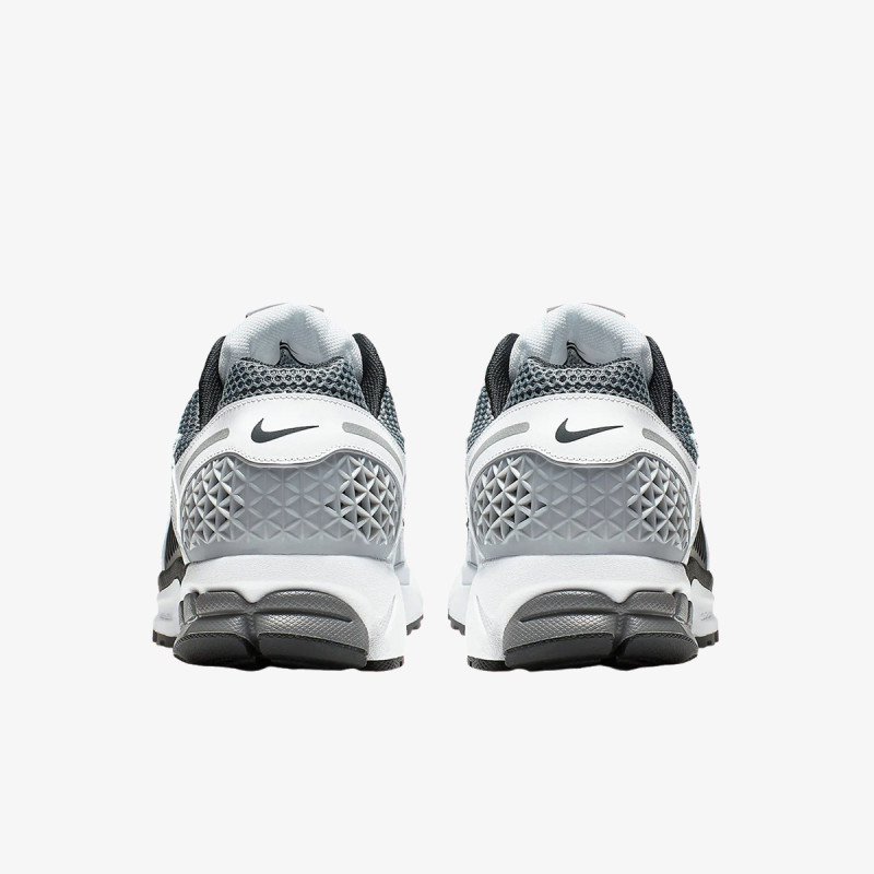 NIKE Patike NIKE ZOOM VOMERO 5 SE SP 