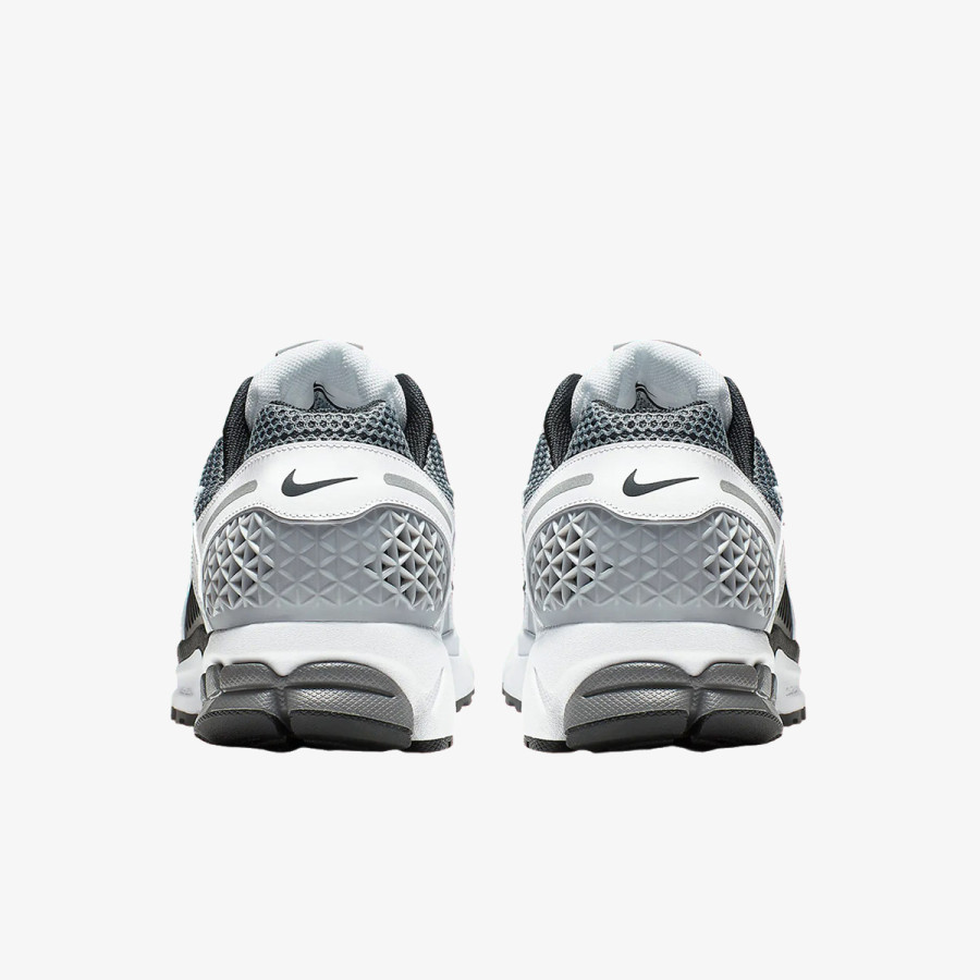 NIKE Patike NIKE ZOOM VOMERO 5 SE SP 