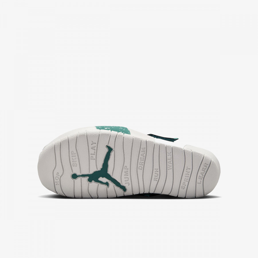 NIKE Patike Jordan Flare 