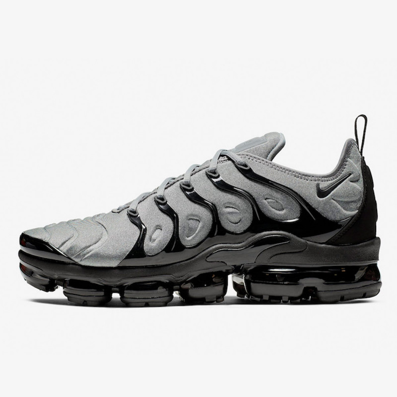 Mens vapormax plus Clearance
