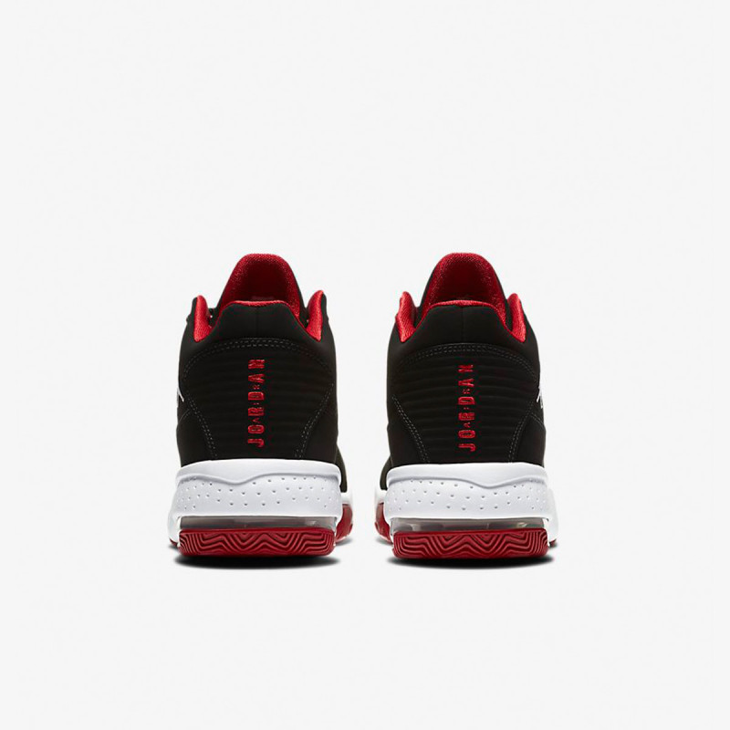 NIKE Patike JORDAN MAX AURA 2 (GS) 
