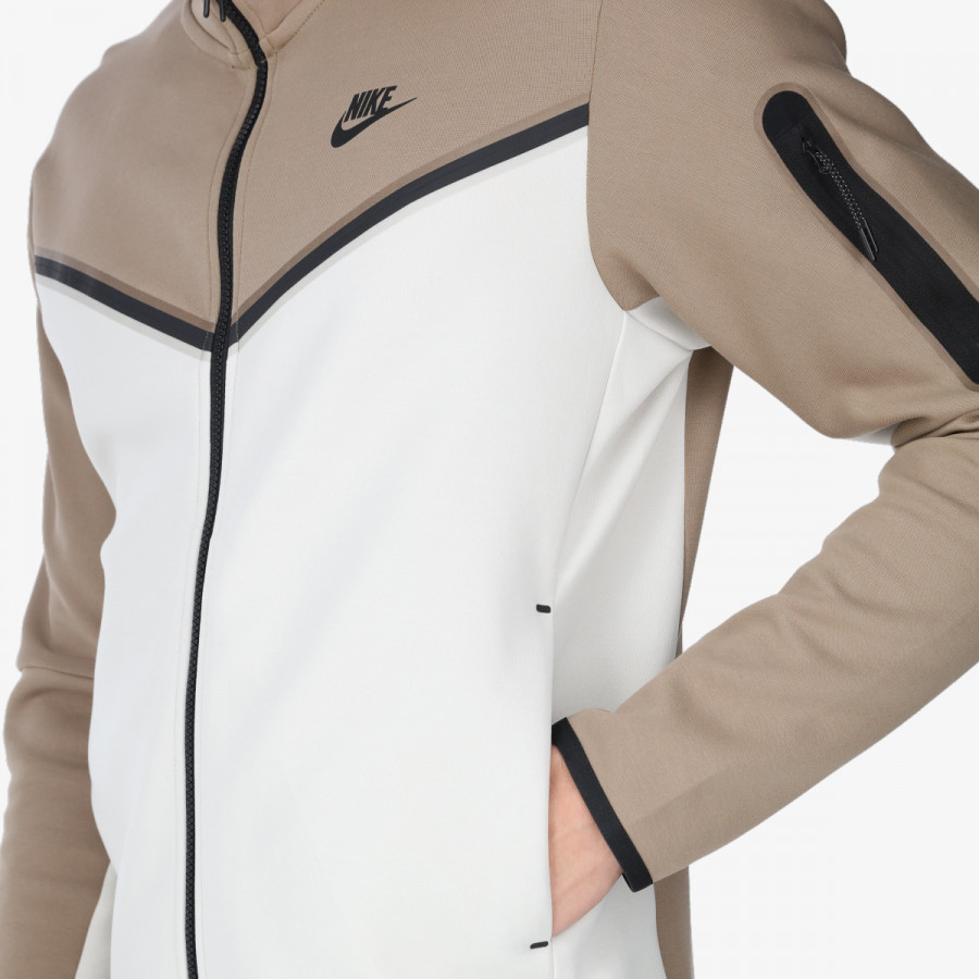 NIKE Dukserica Sportswear Tech Fleece 