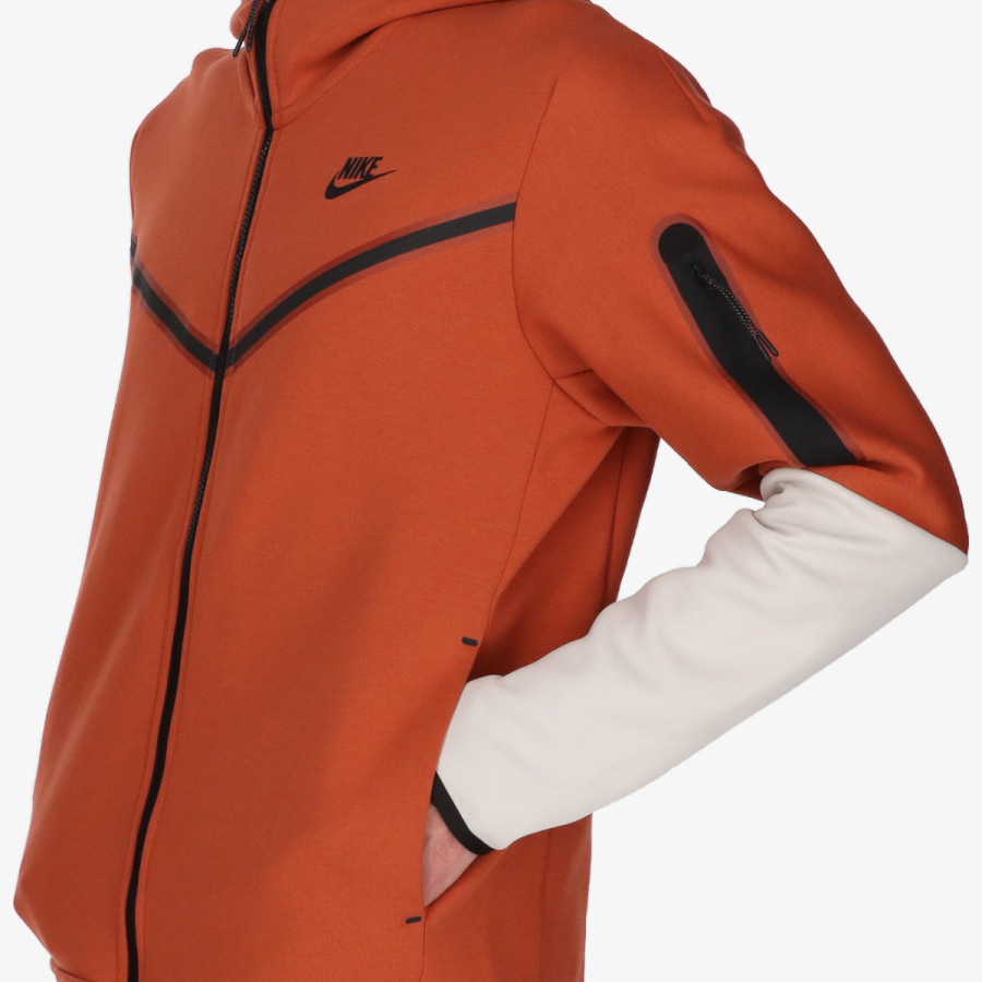 NIKE Dukserica Sportswear Tech Fleece 