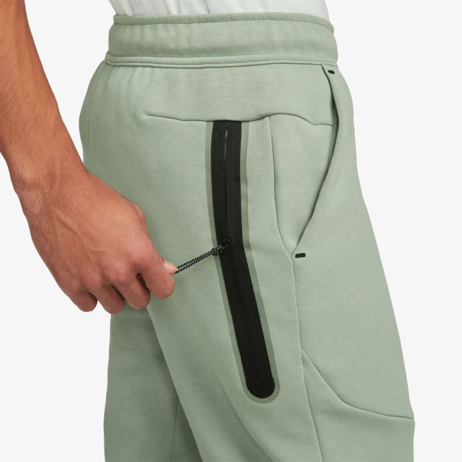 NIKE Donji deo trenerke Sportswear Tech 