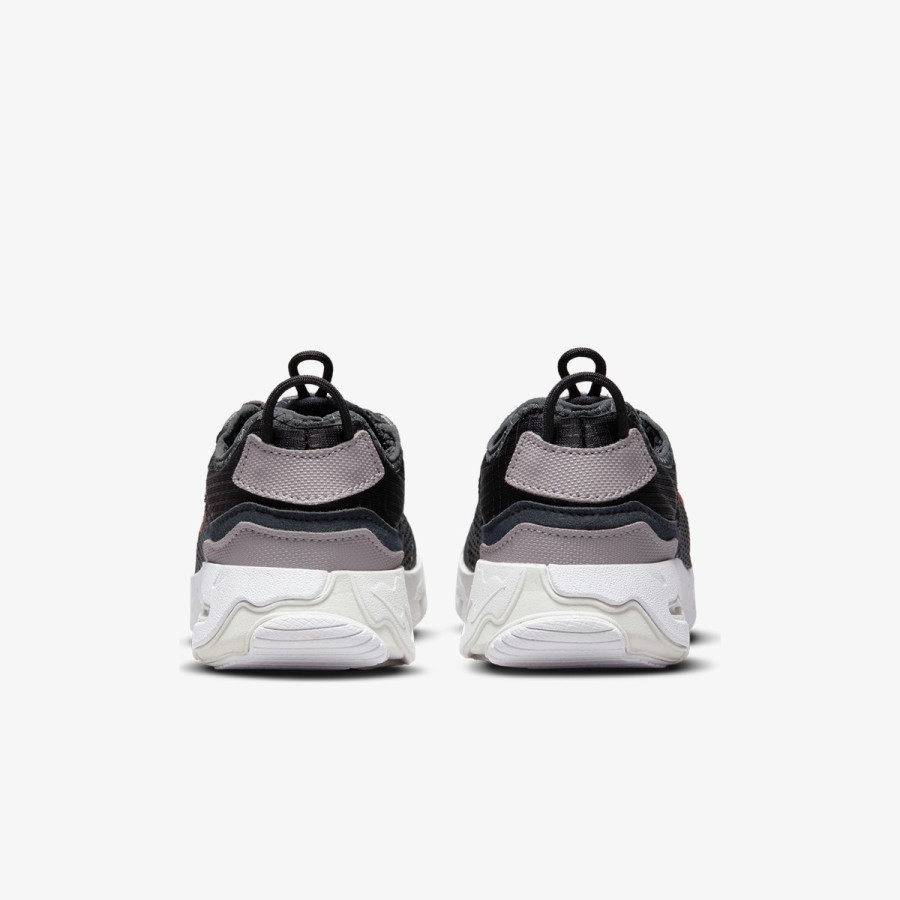 NIKE Patike React Live 