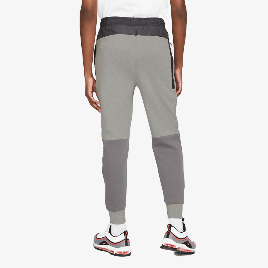 NIKE Donji deo trenerke Sportswear Tech Fleece 