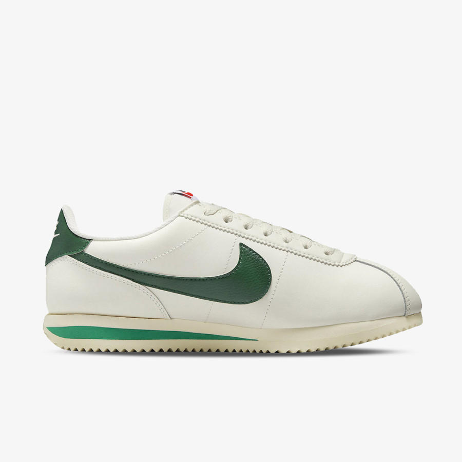 nike cortez buzz