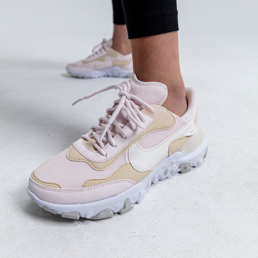 NIKE Patike React Revision 