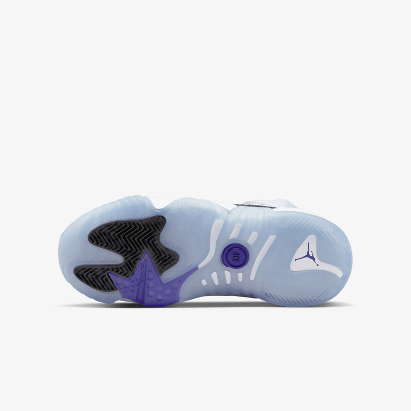 NIKE Patike Jumpman Two Trey 