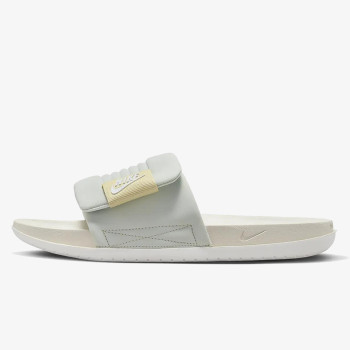 NIKE Papu e OffCourt Adjust Buzz Online Shop