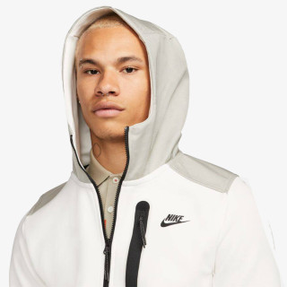 NIKE Dukserica Sportswear Tech Fleece 