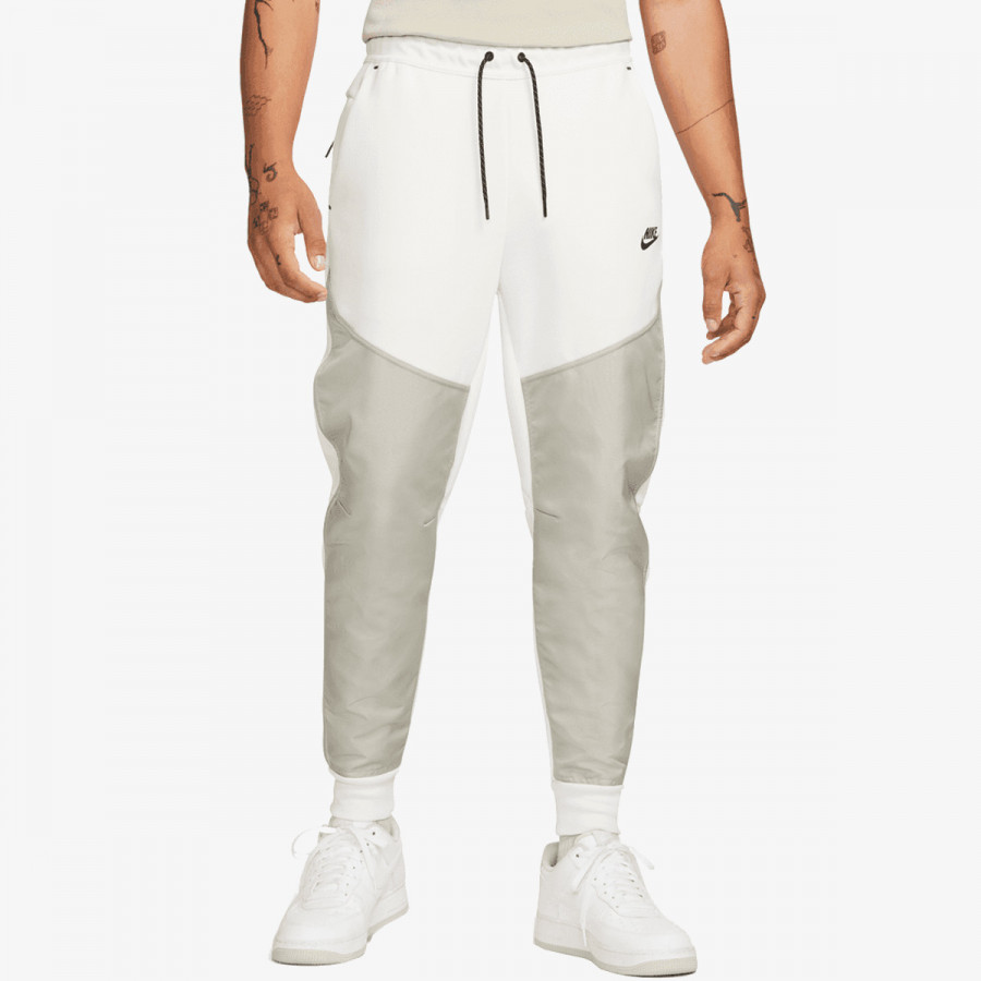 NIKE Donji deo trenerke Sportswear Tech Fleece CORDURA® 