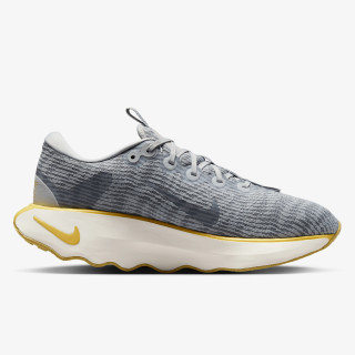 NIKE Patike NIKE MOTIVA 
