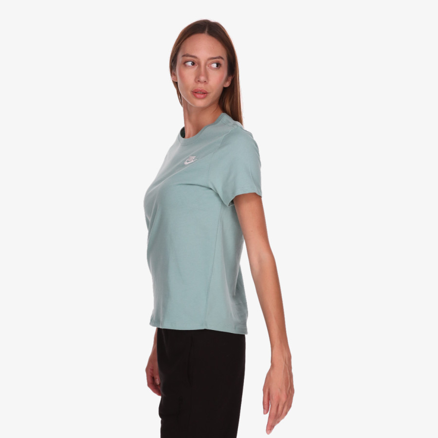NIKE Majica Sportswear Club Essential 