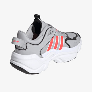 adidas Patike adidas  MAGMUR RUNNER W 