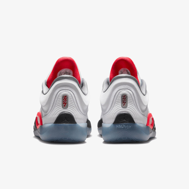 NIKE Patike Jordan Zion 4 