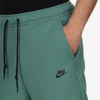 NIKE Šorc Sportswear Tech Fleece 