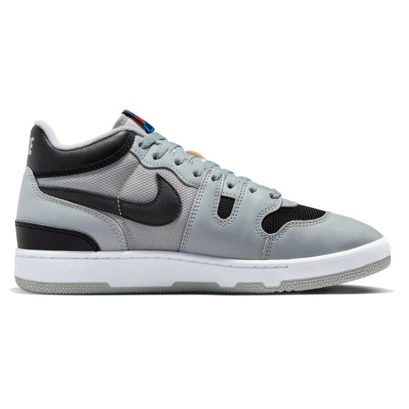NIKE Patike Attack 