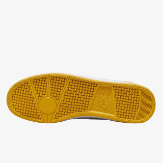 NIKE Patike Attack 