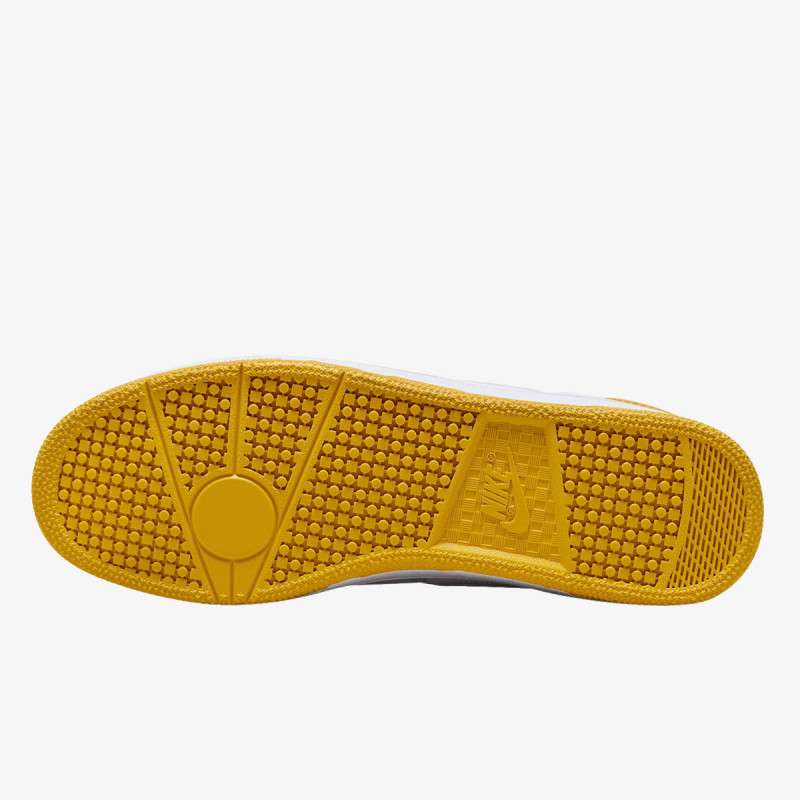 NIKE Patike Attack 