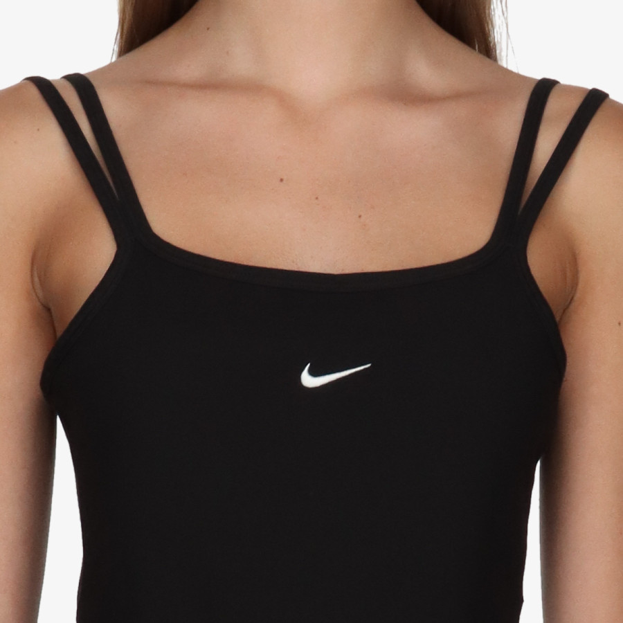 NIKE BODI Sportswear Essentials 