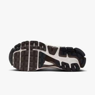 NIKE Patike W NIKE ZOOM VOMERO 5 