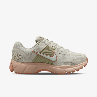 NIKE Patike Zoom Vomero 5 