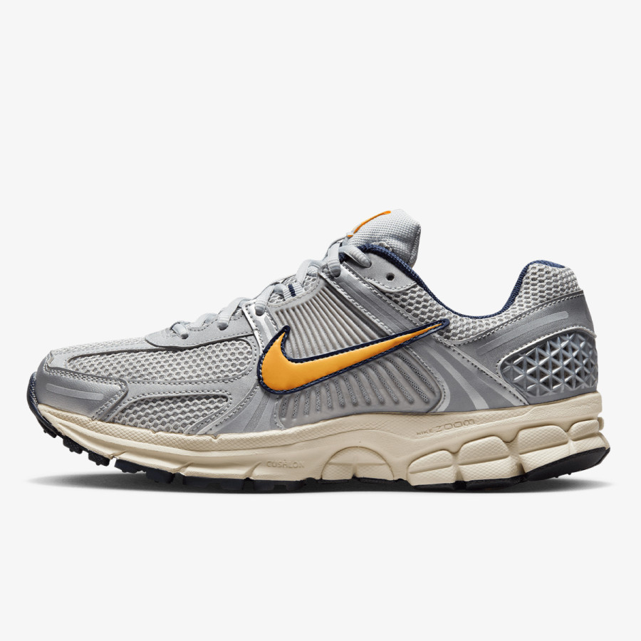 NIKE Patike Zoom Vomero 5 